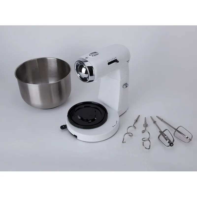 Batedeira / misturadora MZ670