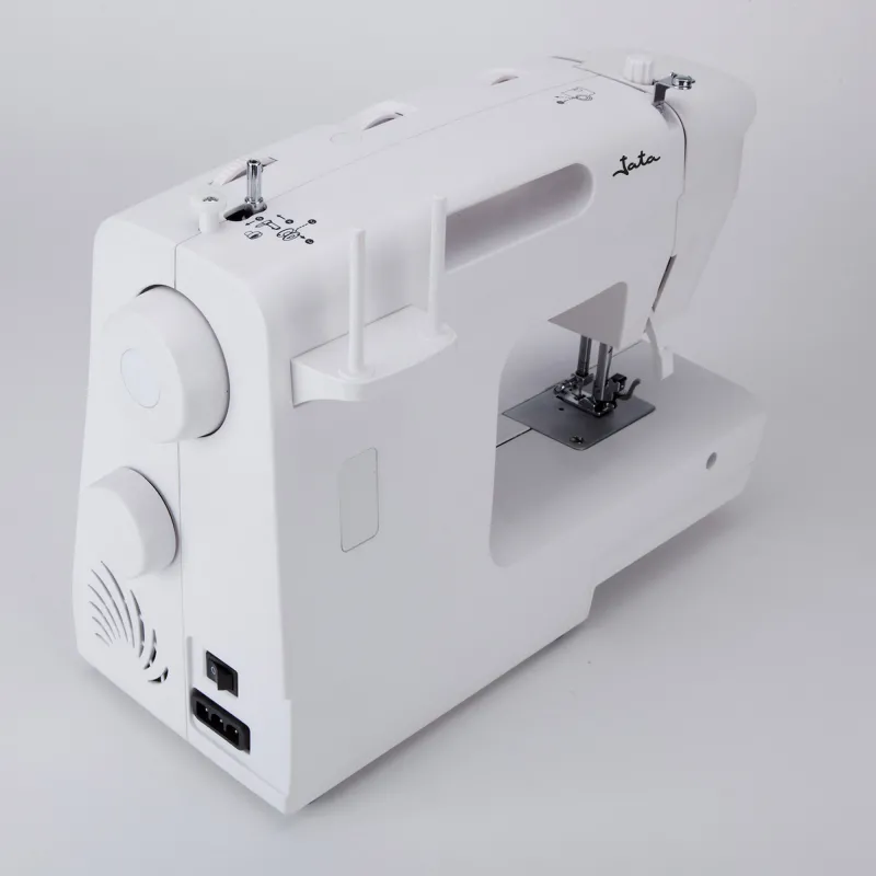 Máquina de costura MC744