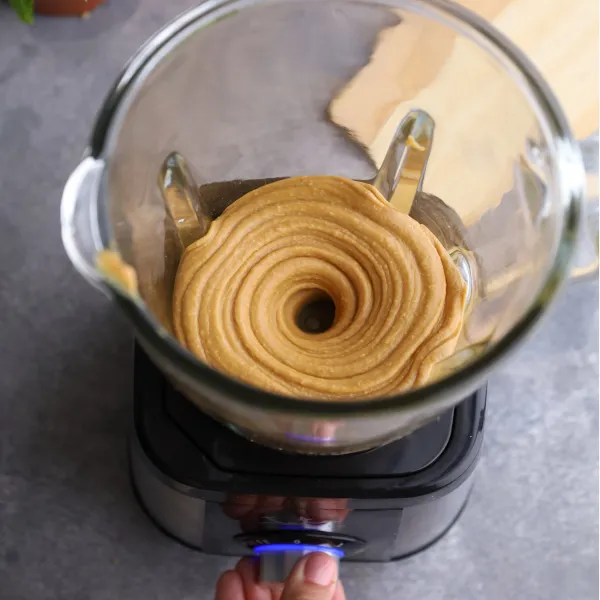 Liquidificador de copo BT604N