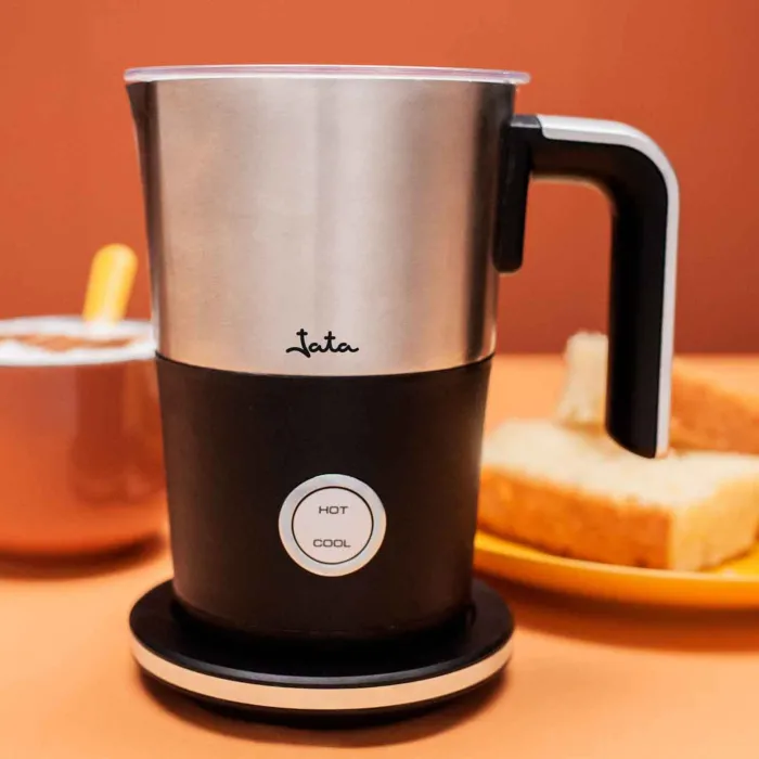 Espumador e aquecedor de leite JECL1900