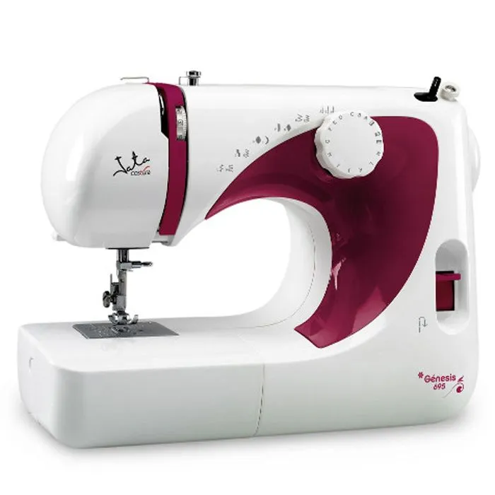 Sewing machine MC695
