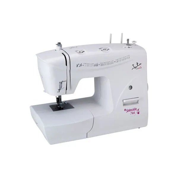 Sewing machine MC744