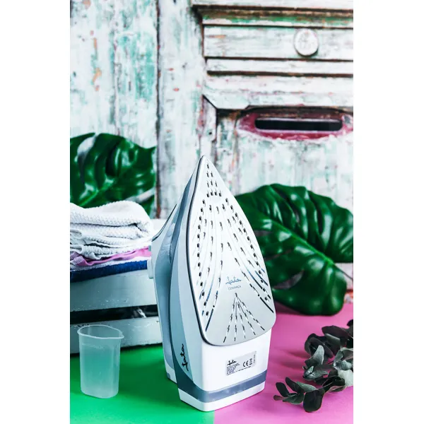 Ceramic steam iron PL1058C