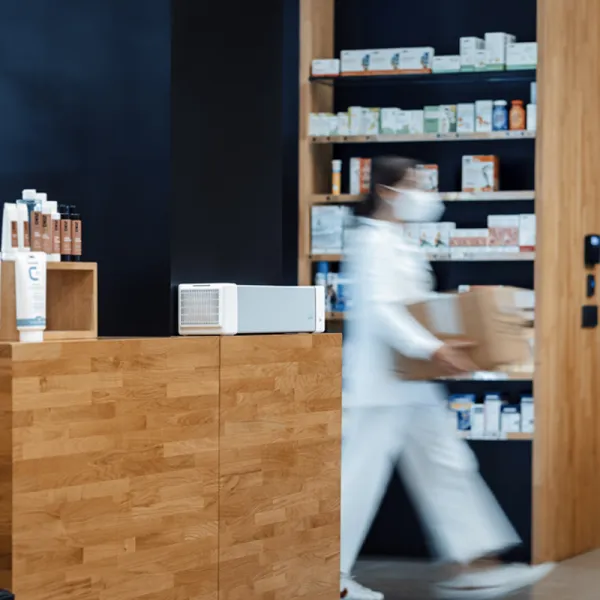 Air purifier with UV-C lamps JEGA1001