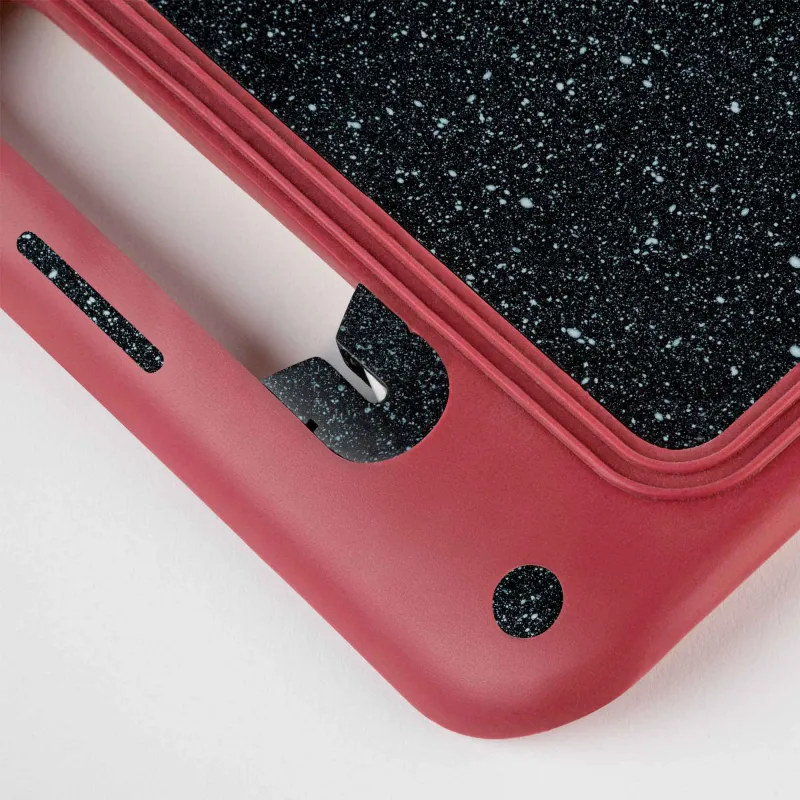 Cutting board with knife sharpener HACC4531