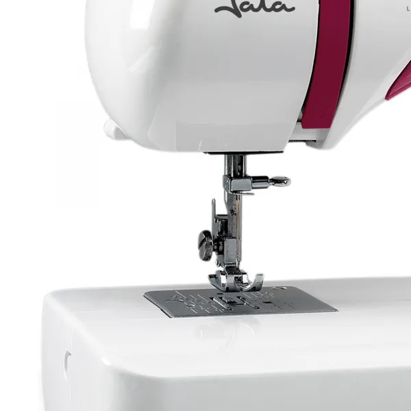 Sewing machine MC740