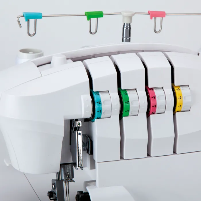 Sewing machine OL902 2