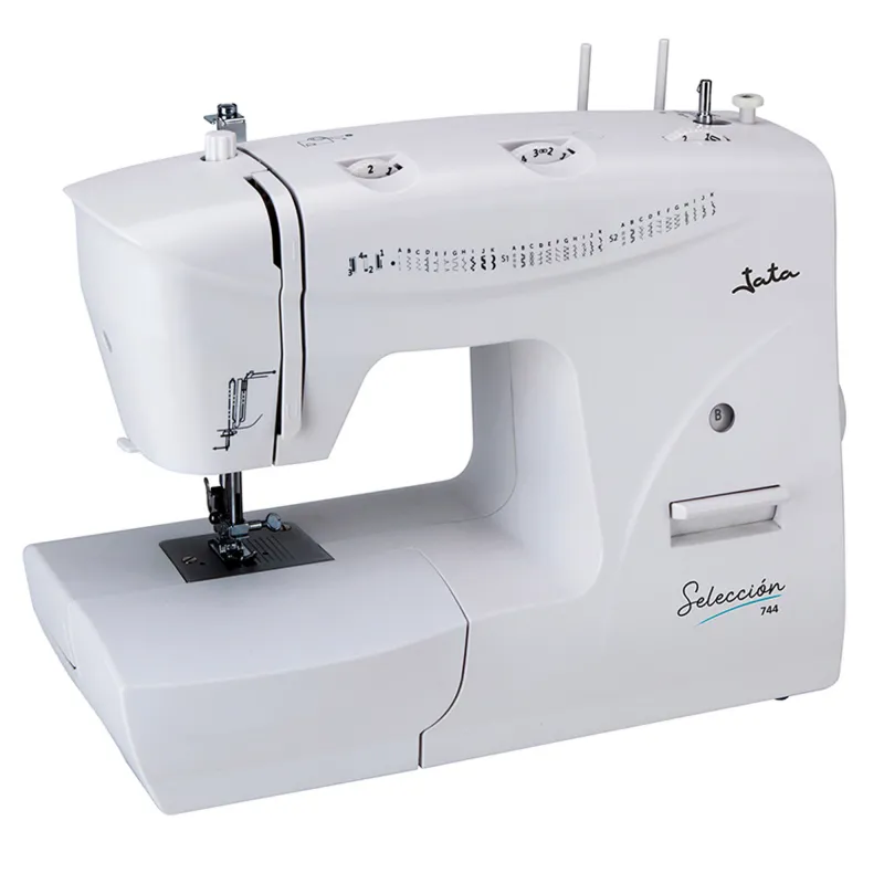 Sewing machine MC744