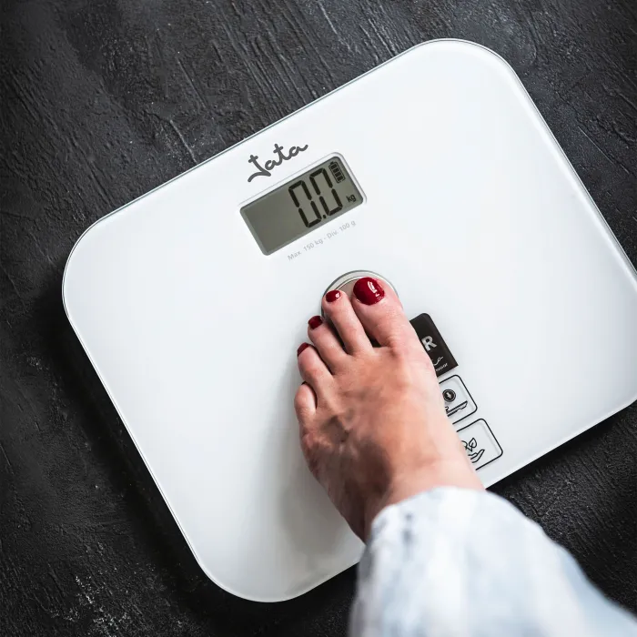 Electronic bathroom scale Mod. 499 2