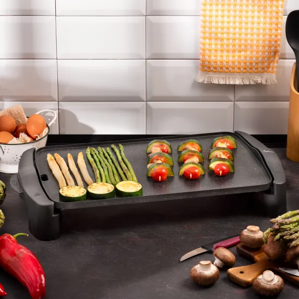 Roasting griddle GR557A