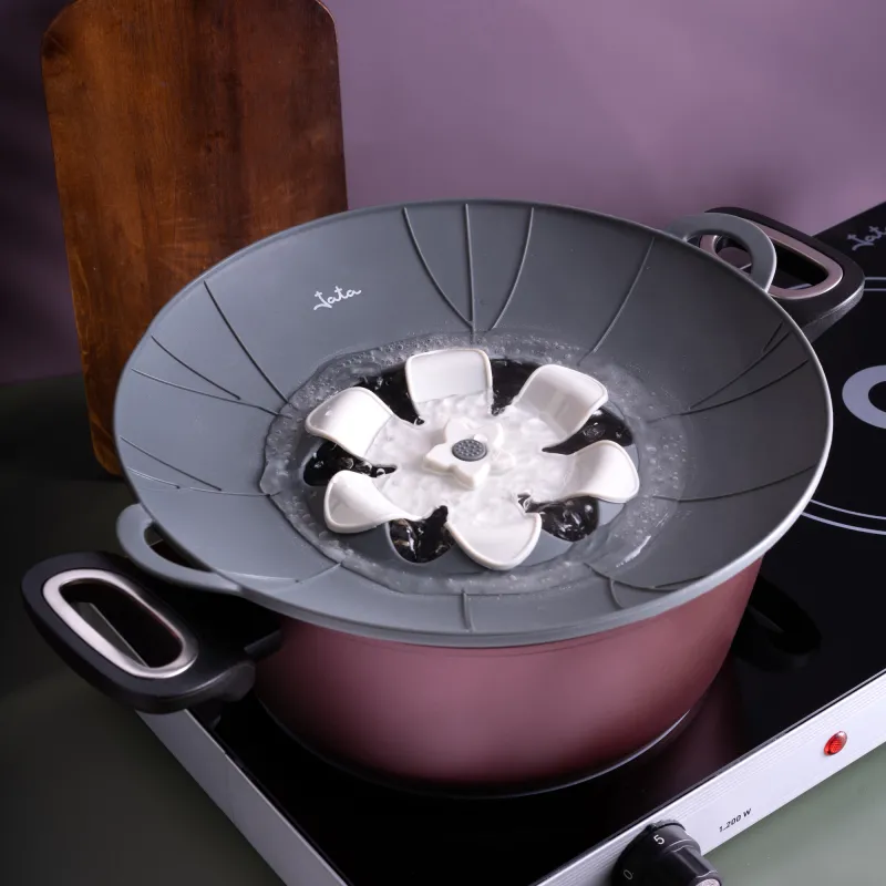 Spill stopper and steamer lid HACC4533