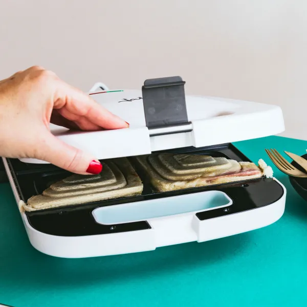 Sandwich maker SW551