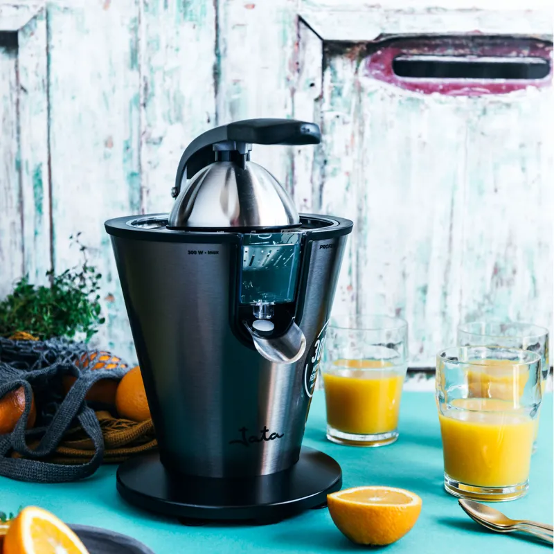 Inox citrus juicer with handle EX1057